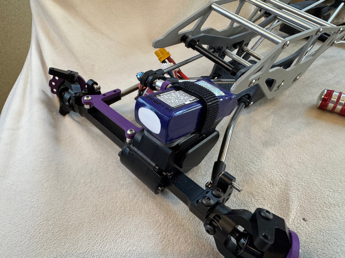 Battery mount