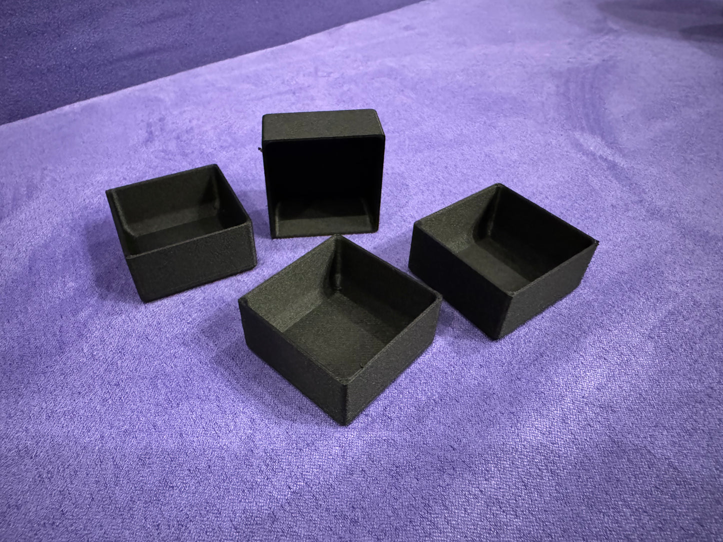 Screw bins (small)