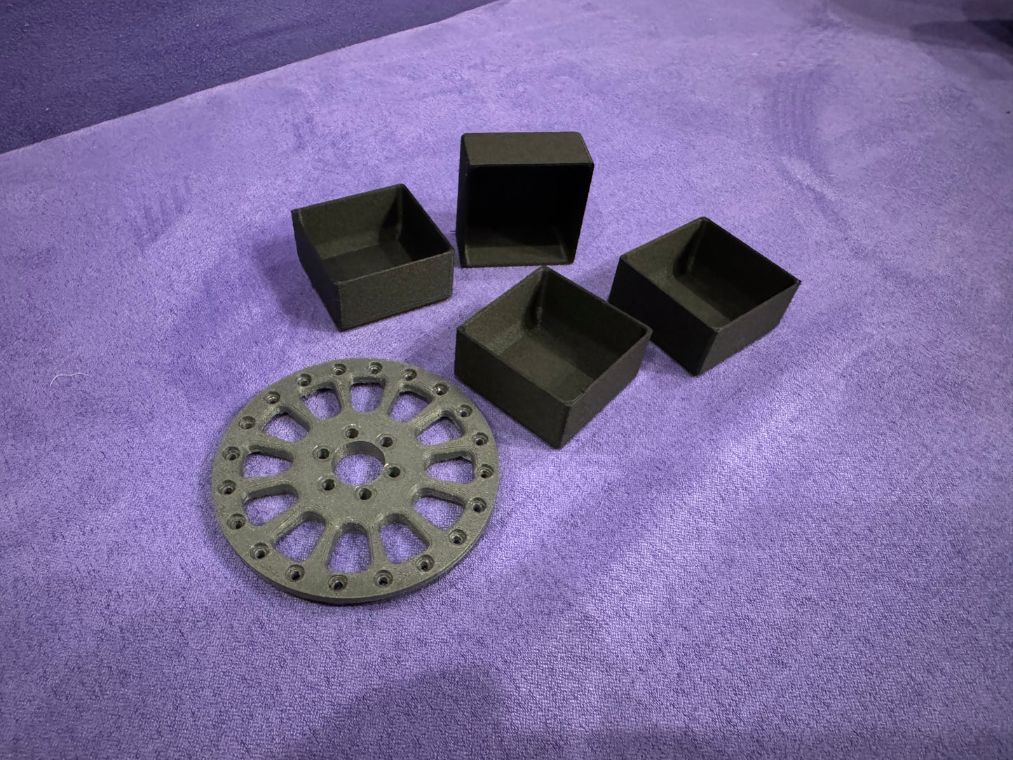 Screw bins (small)