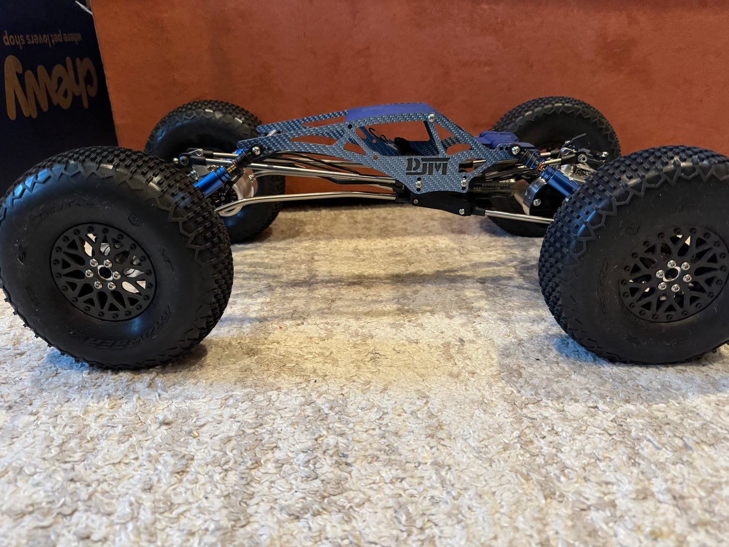 Skeena XL 2.2U chassis